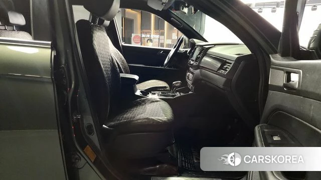 Ssangyong The New Rexton Sports Cannes 2022 Темно-зеленый из Кореи, фото 2