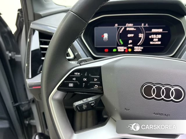 Audi Q4 e-tron 2025 Темно-серый из Китая, фото 2