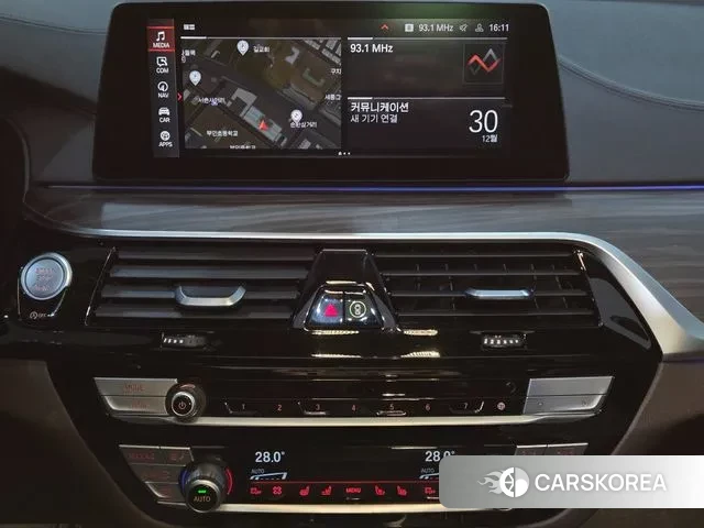 BMW 6 Series GT (G32) 2020 Серебристо-серый из Кореи, фото 2