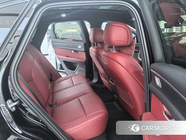 AITO Ask the world M5 2025 Черный из Китая, фото 2