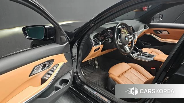 BMW 3 Series (G20) 2022 Черный из Кореи, фото 2