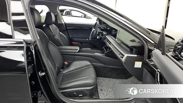 Hyundai Grandeur Hybrid (GN7) 2023 Черный из Кореи, фото 2