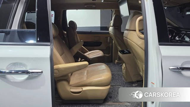 Kia The New Carnival 2018 Белый из Кореи, фото 2