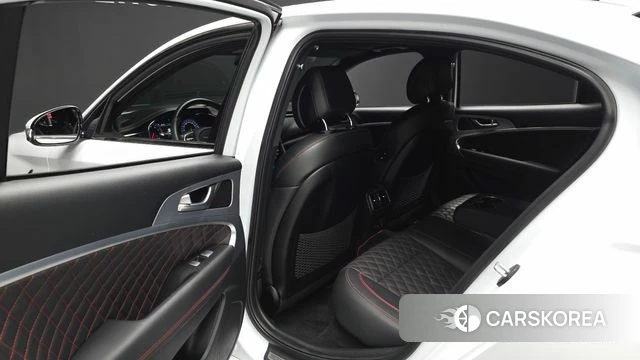 Genesis G70 2019 Белый из Кореи, фото 2