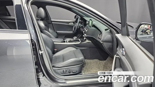 Kia Stinger 2020 Серый из Кореи, фото 2