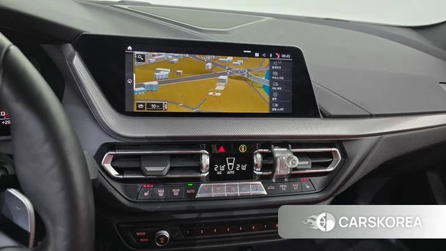 BMW 1 Series (F40) 2021 Синий из Кореи, фото 2