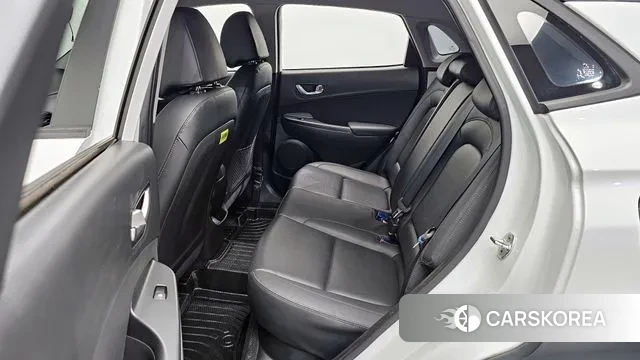 Hyundai The New Kona 2022 Белый из Кореи, фото 2