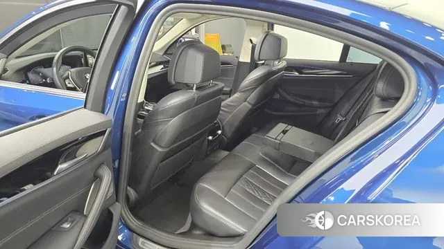 BMW 5 Series (G30) 2021 Синий из Кореи, фото 2