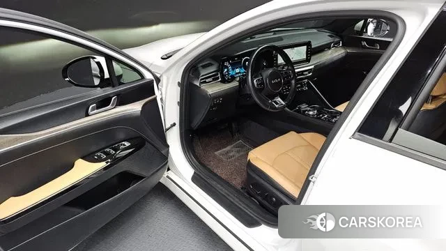 Kia K5 Hybrid 3rd Generation 2023 Белый из Кореи, фото 2