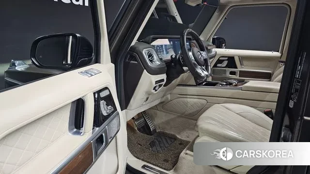 Mercedes-Benz G-Class W463b 2023 Коричневый из Кореи, фото 2