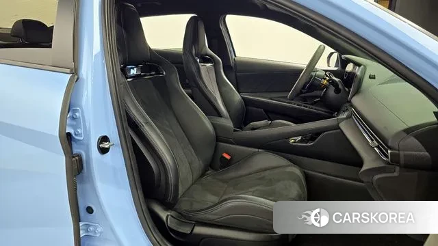 Hyundai Avante (CN7) 2021 Небесно-голубой из Кореи, фото 2