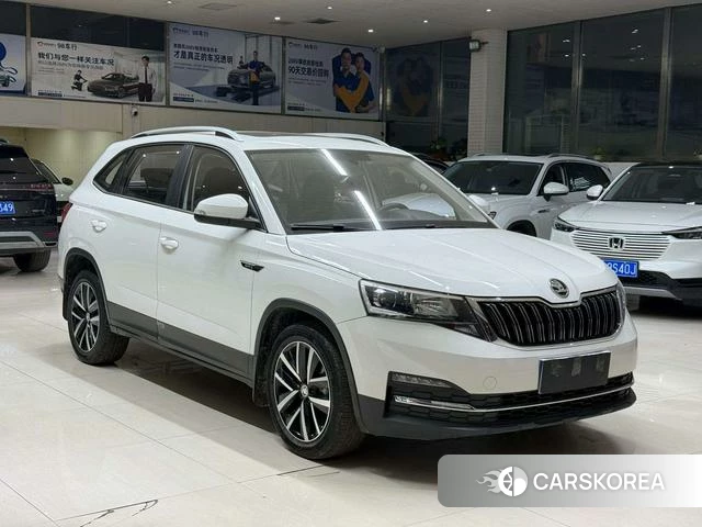 Skoda Komick 2022 Белый из Китая, фото 2