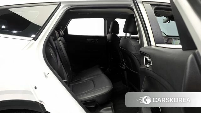 Kia Sportage 5th Generation 2024 Белый из Кореи, фото 2