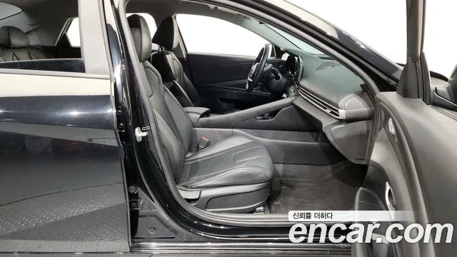 Hyundai Avante (CN7) 2021 Черный из Кореи, фото 2