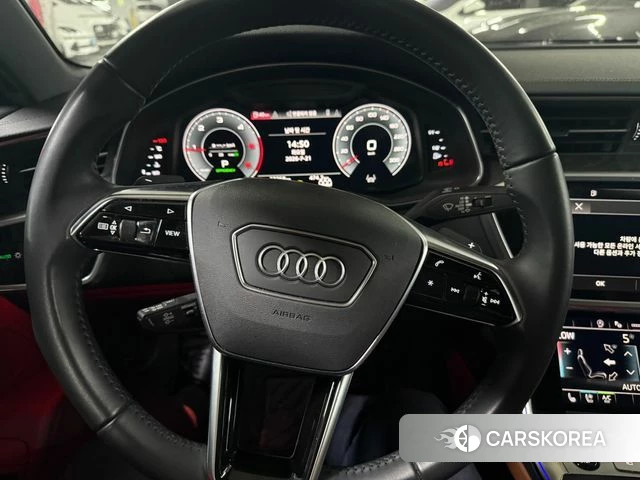 Audi A6 (C8) 2021 Черный из Кореи, фото 2