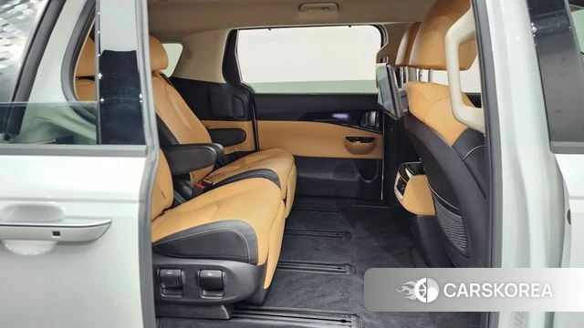 Kia Carnival 4th generation 2022 Белый из Кореи, фото 2