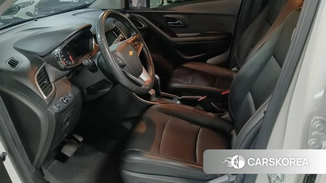Chevrolet (GM Daewoo) The New Trax 2021 Белый из Кореи, фото 2