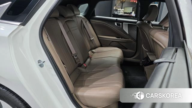 Kia K8 Hybrid 2024 Белый из Кореи, фото 2