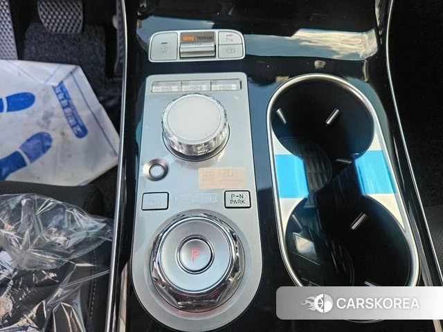Genesis GV70 2026 Серый из Кореи, фото 2