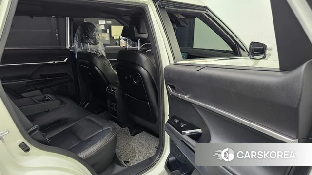 Ssangyong Torres EVX 2024 Белый из Кореи, фото 2