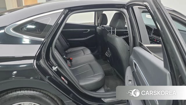 Hyundai Sonata (DN8) 2022 Черный из Кореи, фото 2