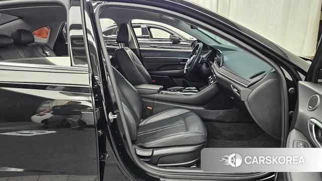 Hyundai Sonata (DN8) 2022 Черный из Кореи, фото 2
