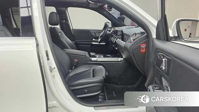 Mercedes-Benz GLB-Class X247 2020 Белый из Кореи, фото 2