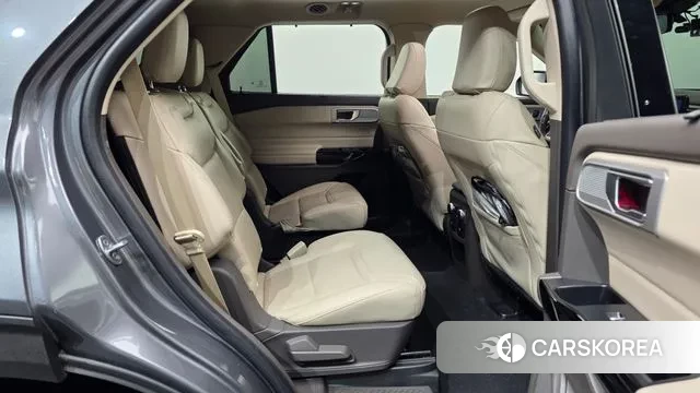 Ford Explorer 6th Generation 2021 Серый из Кореи, фото 2