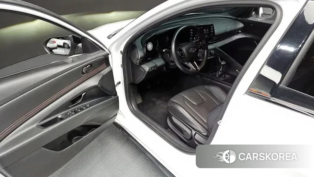 Hyundai Avante (CN7) 2021 Белый из Кореи, фото 2