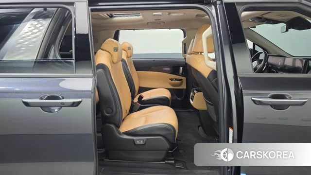 Kia Carnival 4th generation 2022 Серый из Кореи, фото 2