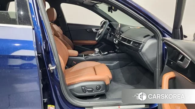 Audi A4 (B9) 2021 Синий из Кореи, фото 2