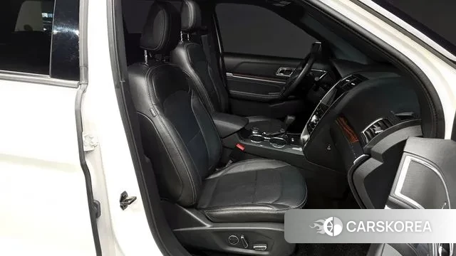 Ford Explorer 2018 Белый из Кореи, фото 2