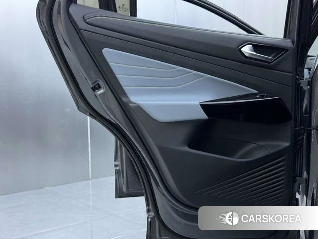 Volkswagen ID.4 X 2021 Темно-серый из Китая, фото 2