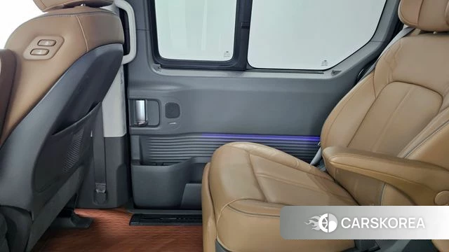 Hyundai Staria 2024 Серый из Кореи, фото 2