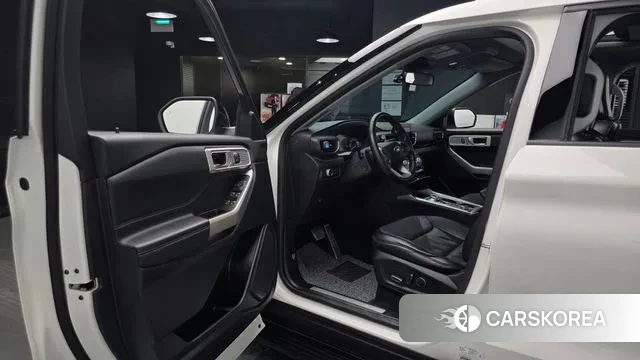Ford Explorer 6th Generation 2020 Белый из Кореи, фото 2