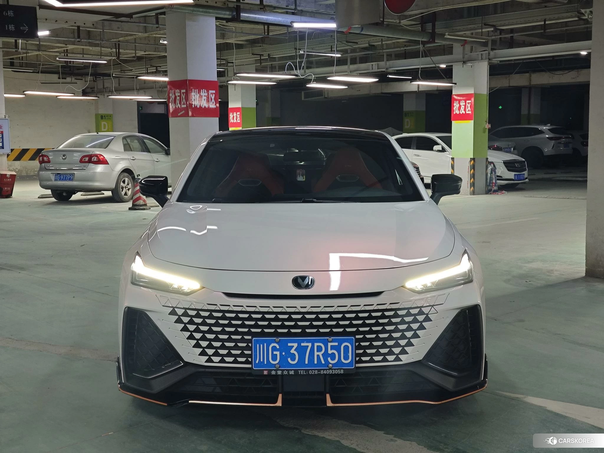 Chang'an UNI-V 2023 Другой из Китая, фото 2