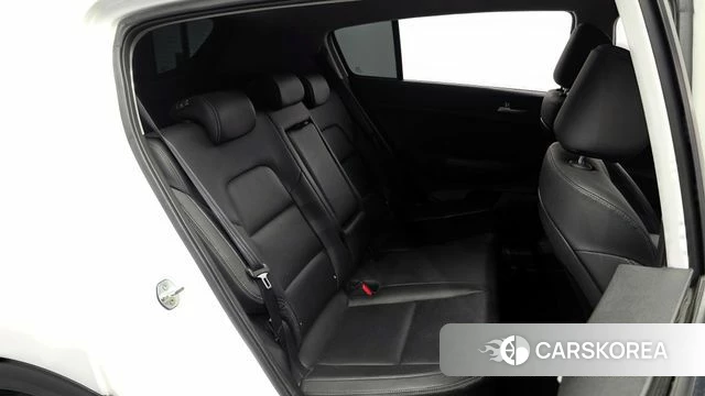 Kia Sportage The Bold 2021 Белый из Кореи, фото 2