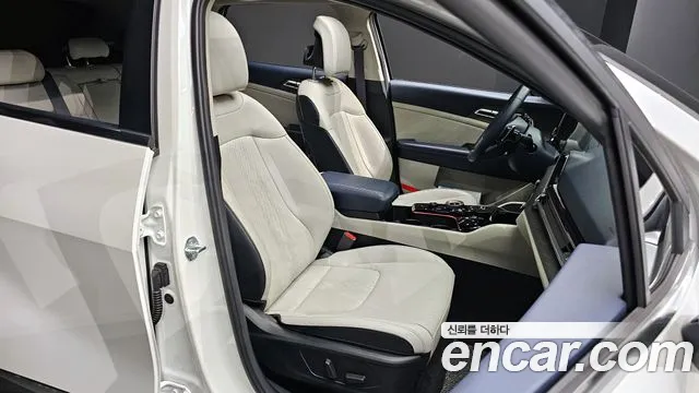 Kia Sportage 5th Generation 2022 Белый из Кореи, фото 2