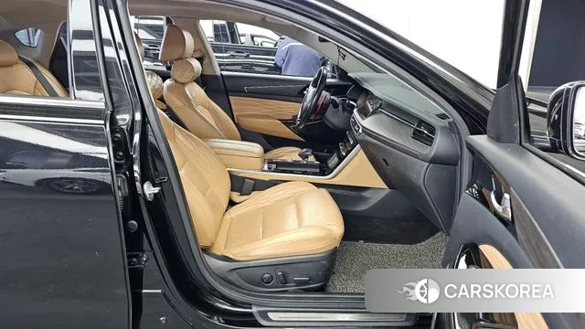 Kia K7 Premier 2020 Черный из Кореи, фото 2