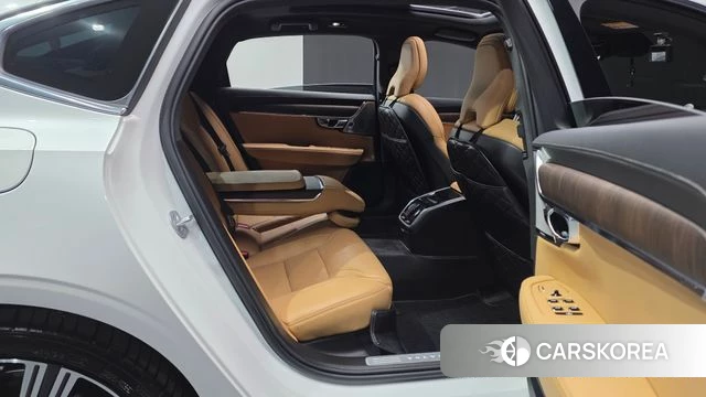 Volvo S90 2022 Белый из Кореи, фото 2