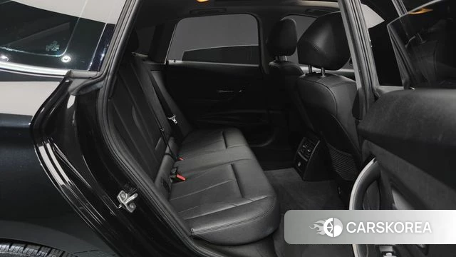BMW 3 Series GT (F34) 2020 Черный из Кореи, фото 2