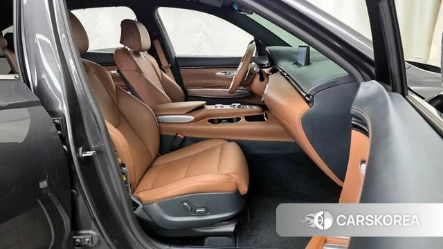 Genesis GV70 2021 Серый из Кореи, фото 2