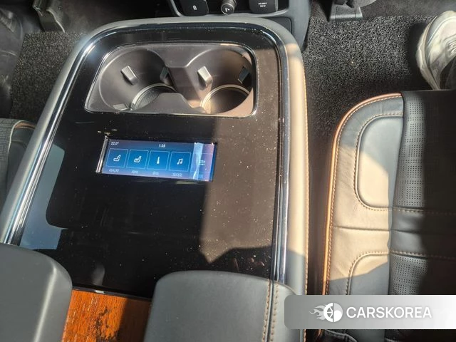 Lincoln Navigator 4th generation 2023 Белый из Кореи, фото 2