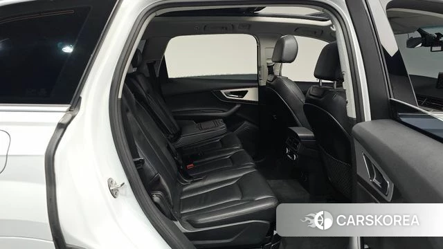 Audi Q7 (4M) 2019 Белый из Кореи, фото 2
