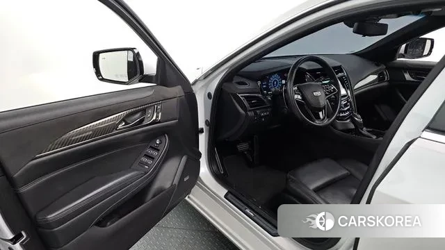 Cadillac CTS 3rd generation 2018 Белый из Кореи, фото 2