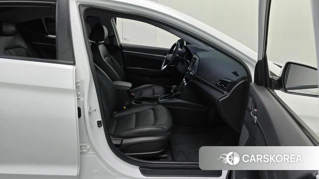 Hyundai The New Avante AD 2019 Белый из Кореи, фото 2