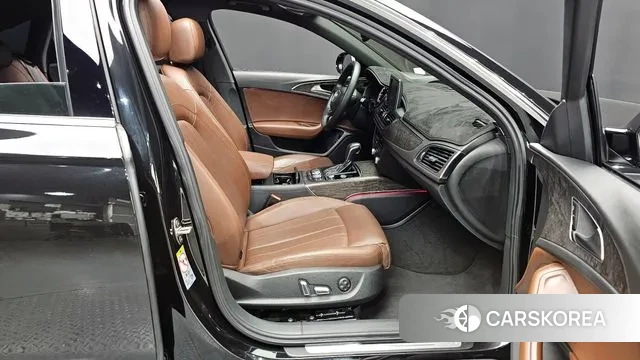 Audi New A6 2018 Черный из Кореи, фото 2