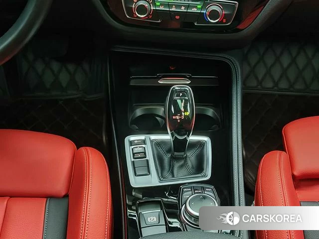 BMW 1 series 2023 Белый из Китая, фото 2