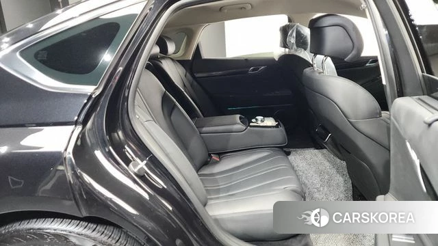 Genesis G80 (RG3) 2025 Черный из Кореи, фото 2
