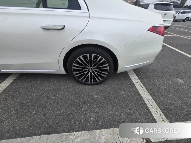 Mercedes-Benz S-Class W223 2022 Белый из Кореи, фото 2